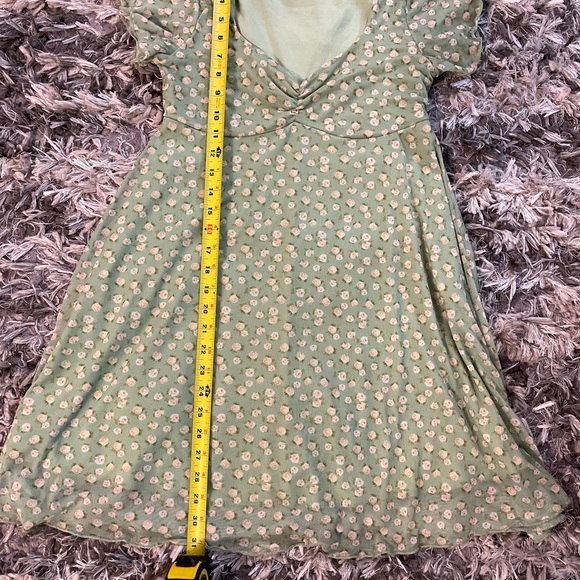 See You Monday Green Flutter Sleeve Sundress - Picture 4 of 8